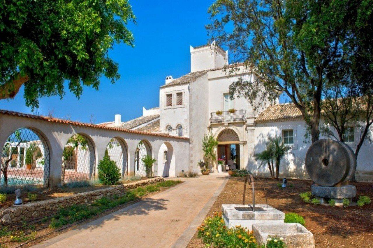 Borgo Di Luce I Monasteri Golf & Syracuse