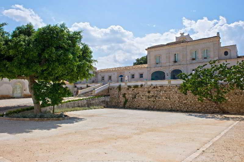 Borgo Di Luce I Monasteri Golf & 5* Syracuse