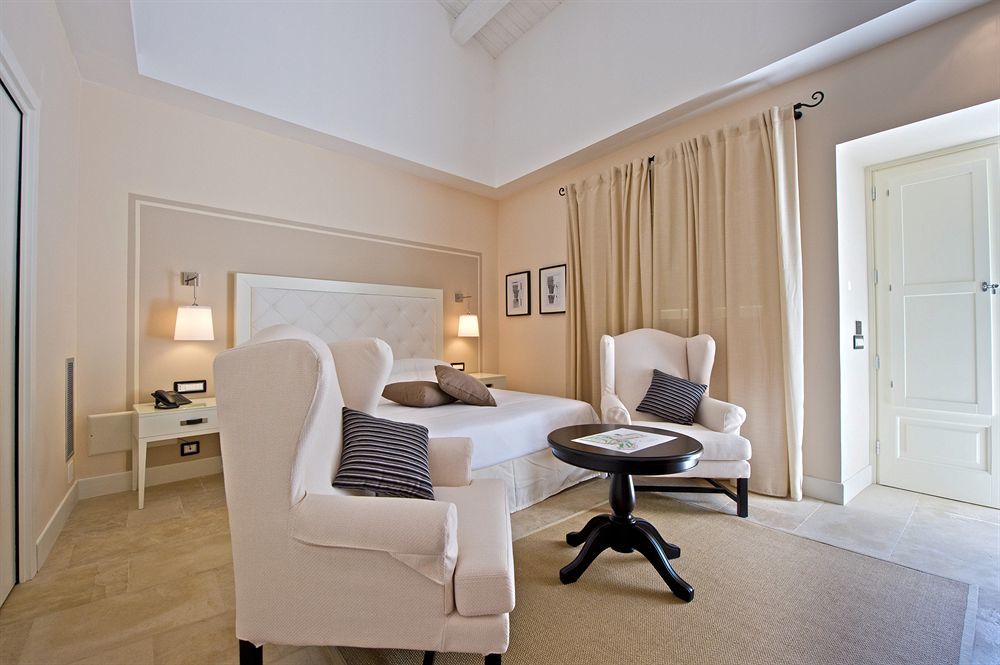 Borgo Di Luce I Monasteri Golf Resort&spa Hotel 4*